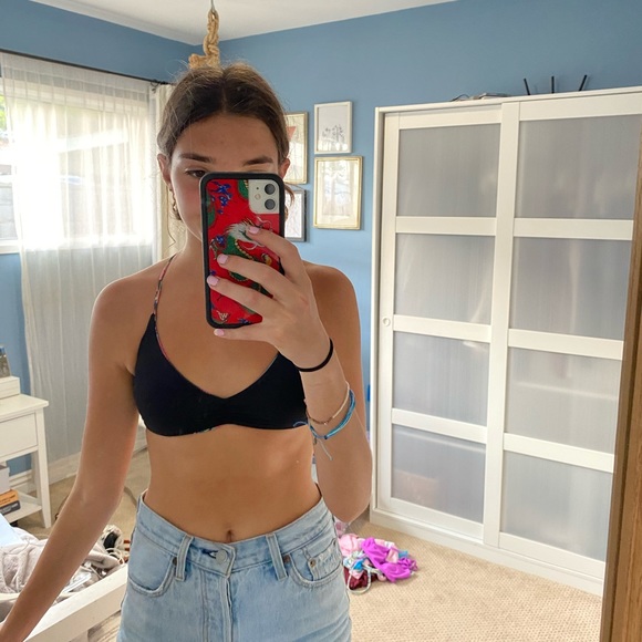 L space multi color set reversible to black - Picture 2 of 5